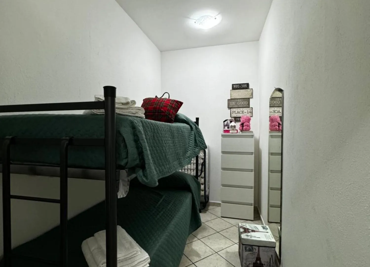 Victoryhouse Apartment Naples 0*,  Italy